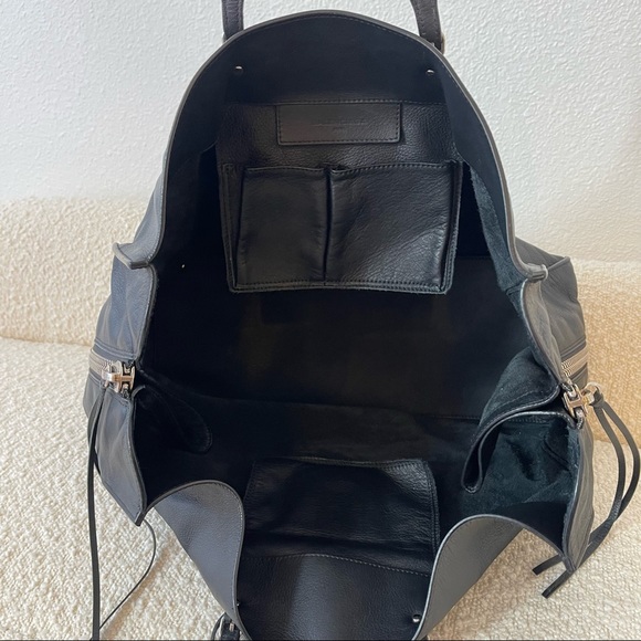 Balenciaga Black Veau Papier A4 Zip Around Tote Handbag - Picture 8 of 15